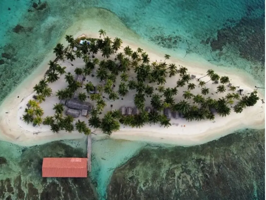 Welcome aboard Thyra sailboat